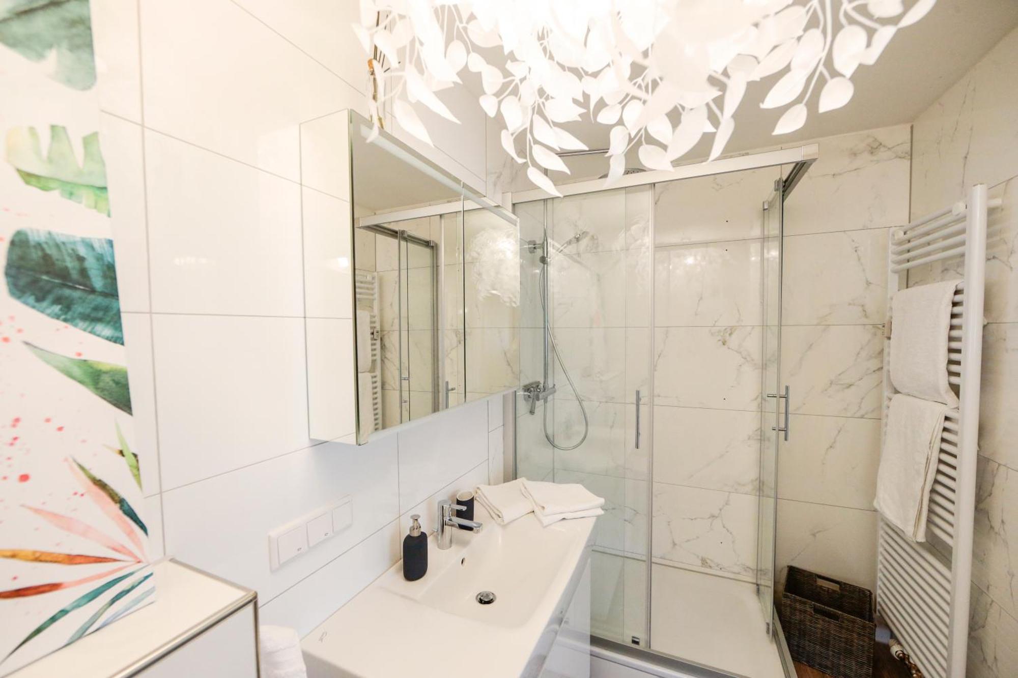 Dompanorama Der Kleine Dschungel Apartment Fuer 2-4 Pers Špýr Exteriér fotografie